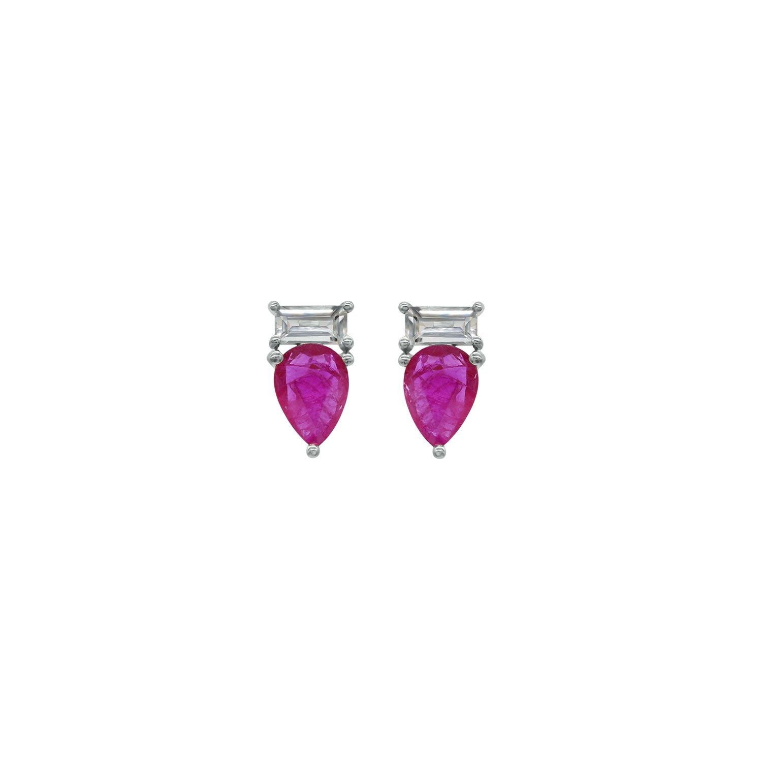 Ruby Earring. Earrings. 18K gold earring. White Gold, yellow gold, rose gold. Perfect Gift. Earring gift. Fine jewelry. Anatol. Kifissia. Golden Hall. Σκουλαρίκι χρυσό. Σκουλαρίκι με ρουμπίνι. Σκουλαρίκι τρυπητό. Σκουλαρίκι με ρουμπίνι. Σκουλαρίκι με διαμάντια. Athens.