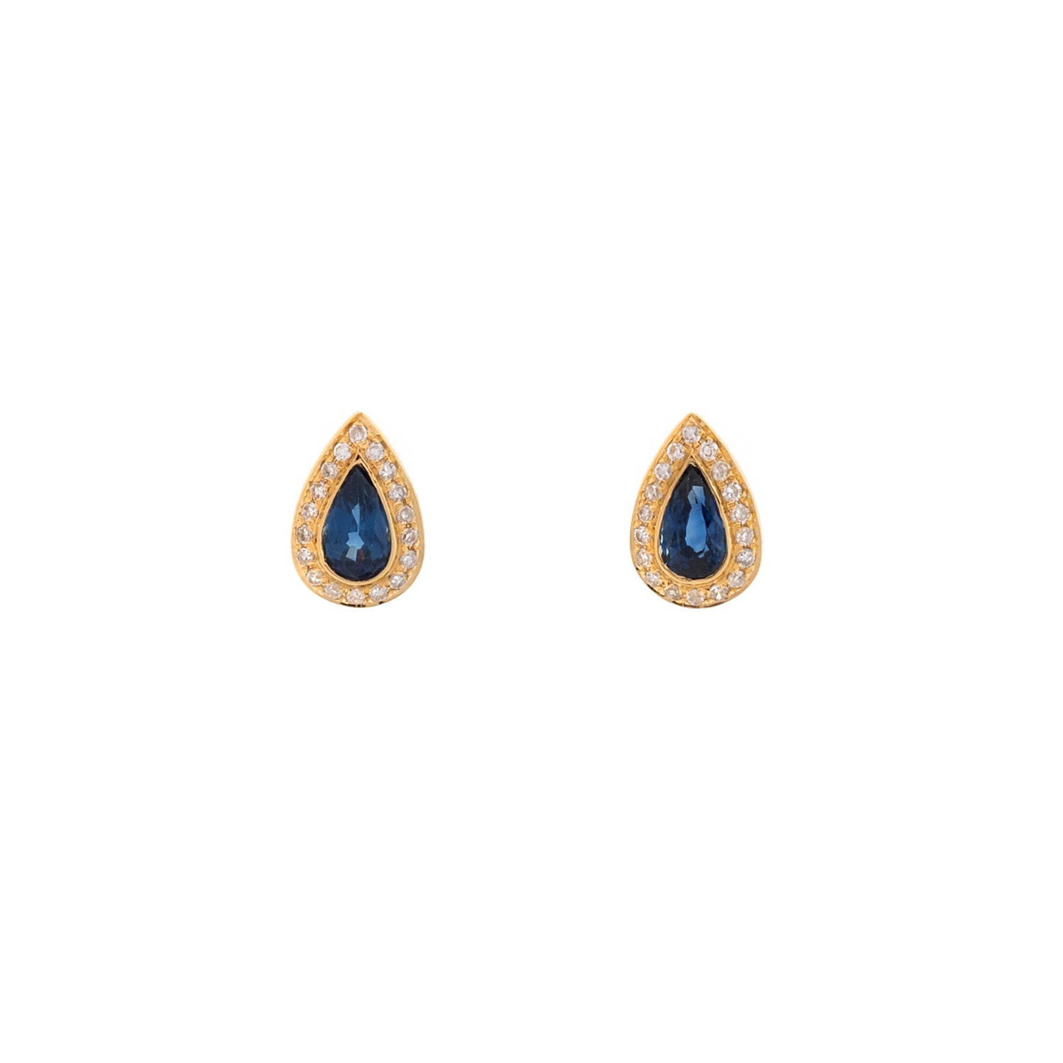 Sapphire Earring. Earrings. 18K gold earring. White Gold, yellow gold, rose gold. Perfect Gift. Earring gift. Fine jewelry. Anatol. Kifissia. Golden Hall. Σκουλαρίκι χρυσό. Σκουλαρίκι με ζαφείρια. Σκουλαρίκι τρυπητό. Σκουλαρίκι με ζαφείρι. Σκουλαρίκι με διαμάντια. Athens. Κηφισιά. Σκουλαρίκι με μπριγιάν.