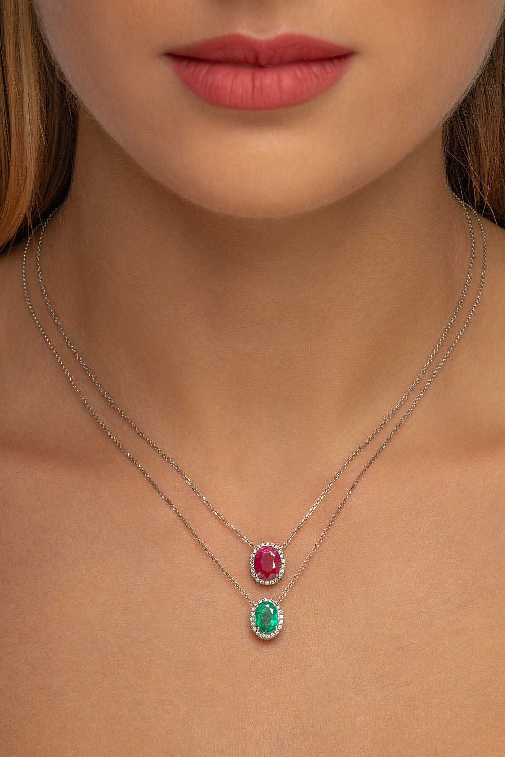 Emerald Oval Necklace