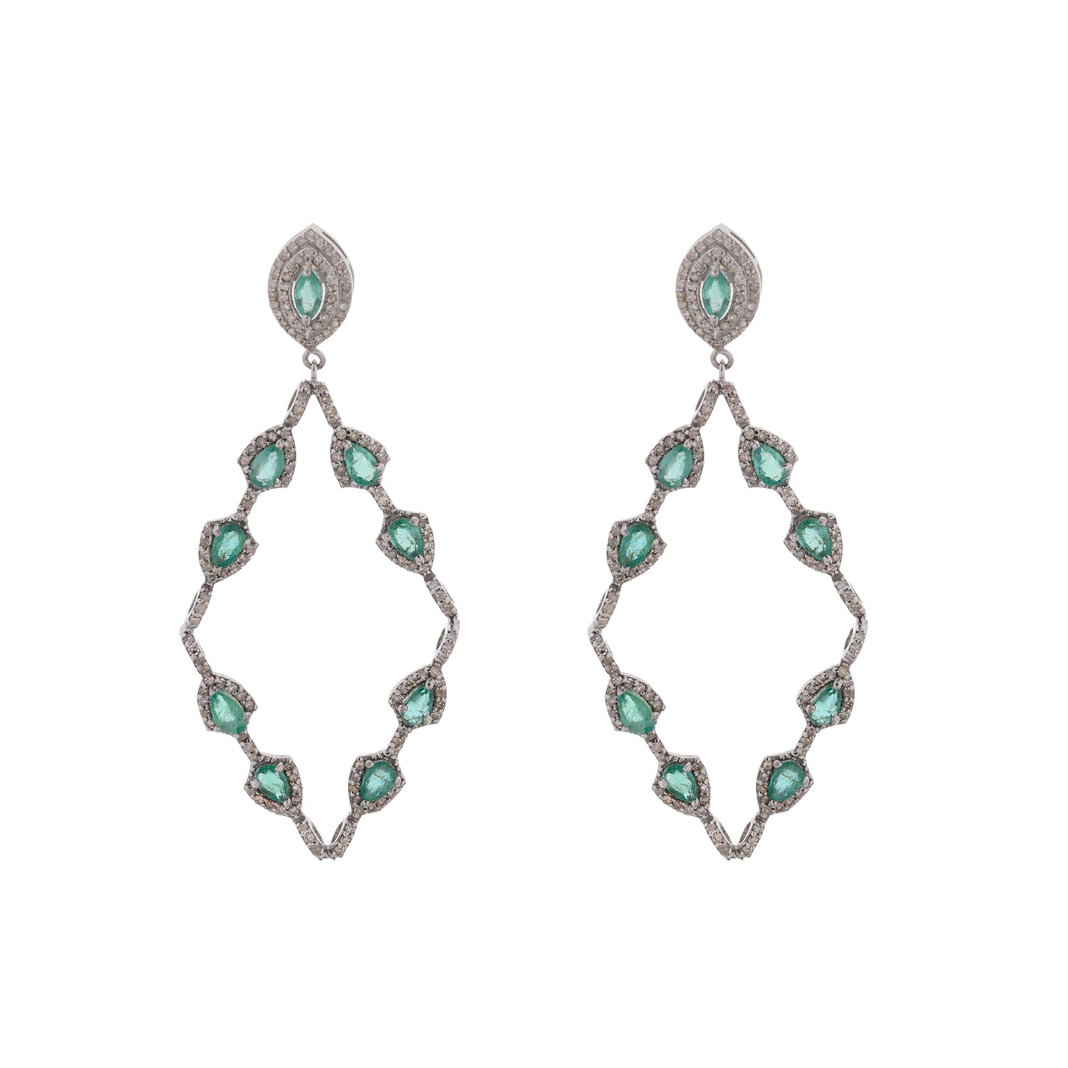 Emerald Earring. Diamond and emerald Earring. Diamond Earring. Anatol jewelry. Fine jewelry. Golden Hall. Kifissia. Vivid green emerald. Σκουλαρίκι με σμαράγδι. Σκουλαρίκι με διαμάντια και σμαράγδι. Σκουλαρίκι με μπριγιάν. Σκουλαρίκι με πράσινη πέτρα. Χρυσά κοσμήματα. Κοσμήματα Κηφισιά. Σκουλαρίκι καρφωτό.