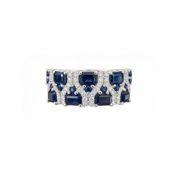 Blue Sapphire Diamond Ring