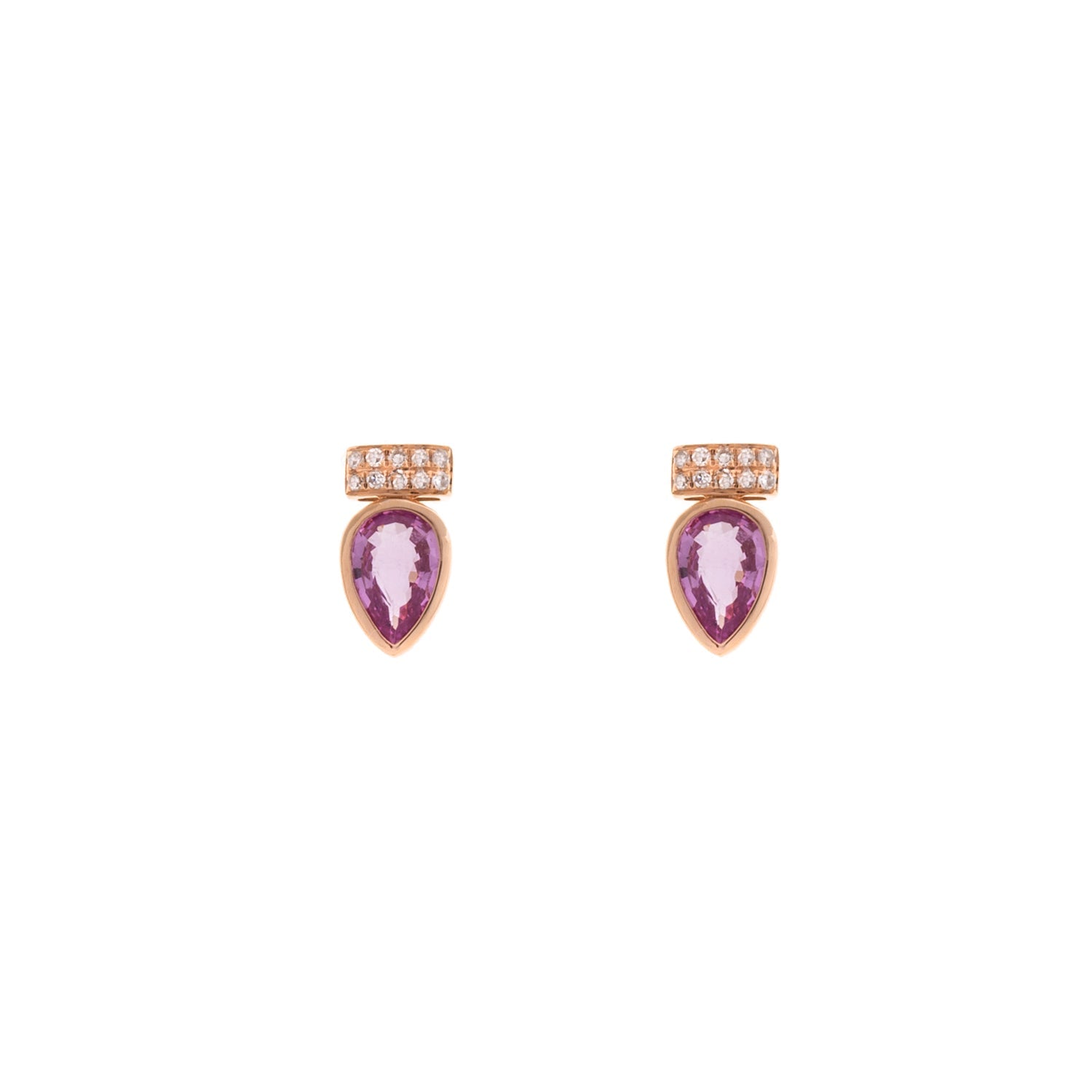 Sapphire Earring. Earrings. 18K gold earring. White Gold, yellow gold, rose gold. Perfect Gift. Earring gift. Fine jewelry. Anatol. Kifissia. Golden Hall. Σκουλαρίκι χρυσό. Σκουλαρίκι  με ζαφείρια. Σκουλαρίκι τρυπητό. Σκουλαρίκι με ζαφείρι. Σκουλαρίκι με διαμάντια. Athens. Κηφισιά. Σκουλαρίκι με μπριγιάν. 