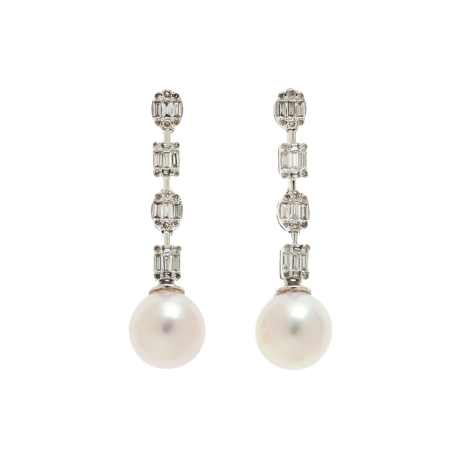 Pearl Earring. Earrings. 18K gold earring. Fresh water pearl. White Gold, yellow gold, rose gold. Perfect Gift. Earring gift. Hanging Pearl. Chain Erring. Fine jewelry. Anatol. Σκουλαρίκι χρυσό. Σκουλαρίκι  με μαργαριτάρι. Σκουλαρίκι αλυσίδα. Σκουλαρίκι με πέρλα. Athens.