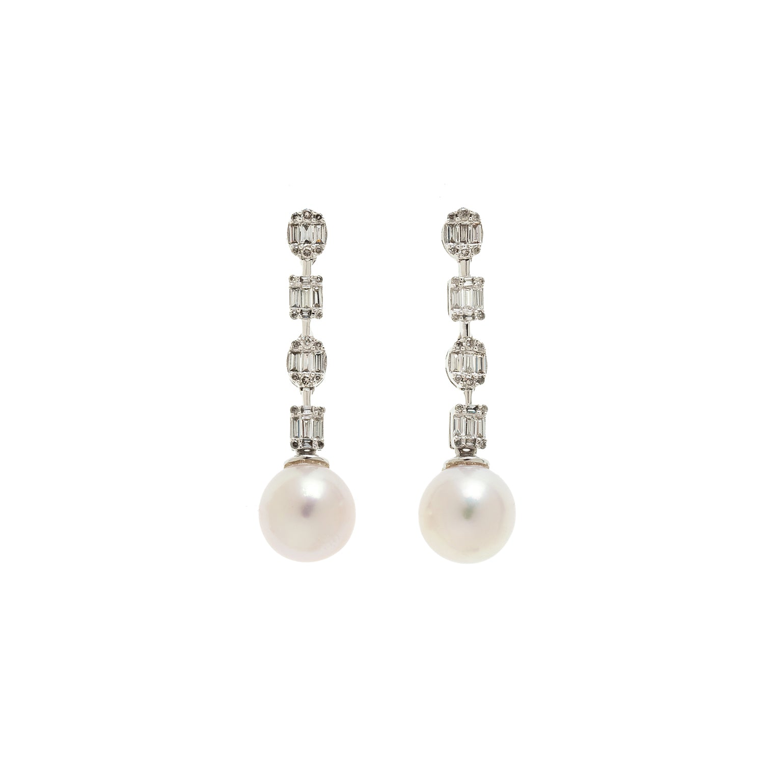 Pearl Earring. Earrings. 18K gold earring. Fresh water pearl. White Gold, yellow gold, rose gold. Perfect Gift. Earring gift. Hanging Pearl. Chain Erring. Fine jewelry. Anatol. Σκουλαρίκι χρυσό. Σκουλαρίκι  με μαργαριτάρι. Σκουλαρίκι αλυσίδα. Σκουλαρίκι με πέρλα. Athens.