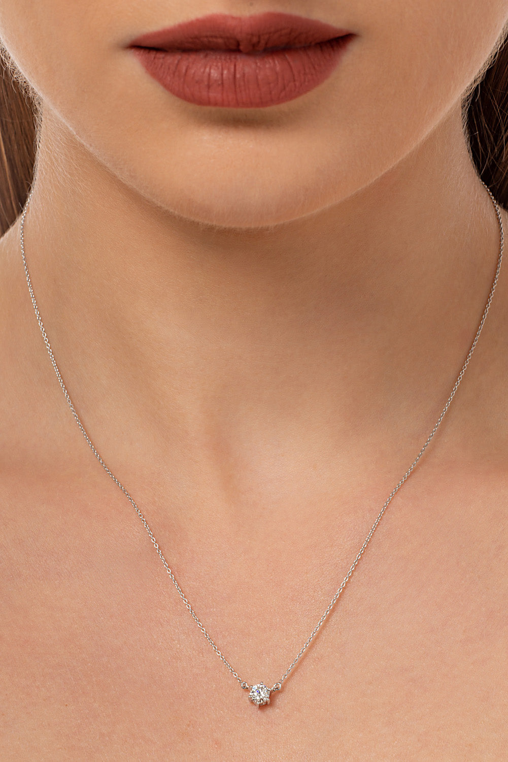 0.40CT, F, VVS2 DIAMOND NECKLACE
