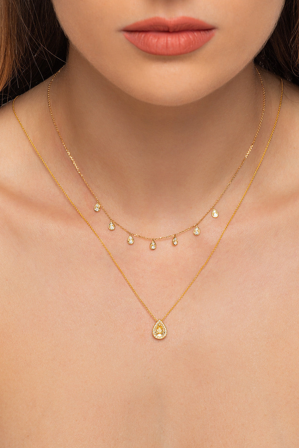 Gold and diamond necklace. Anatol necklace. Diamond necklace. Κολιέ χρυσό. Κολιέ με μπριγιάν. Κολιέ με διαμάντια.