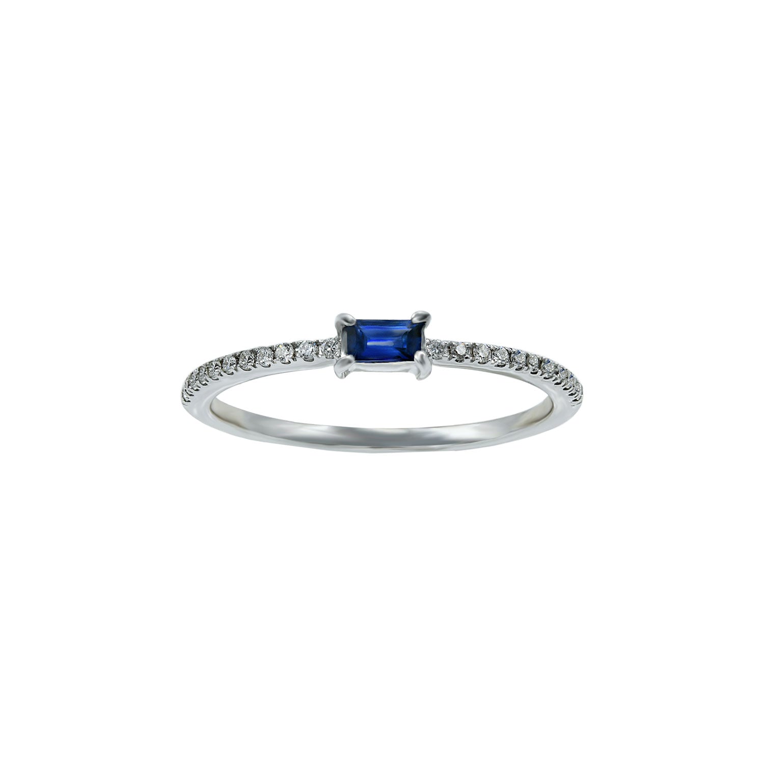 Sapphire ring. Diamond and sapphire ring.